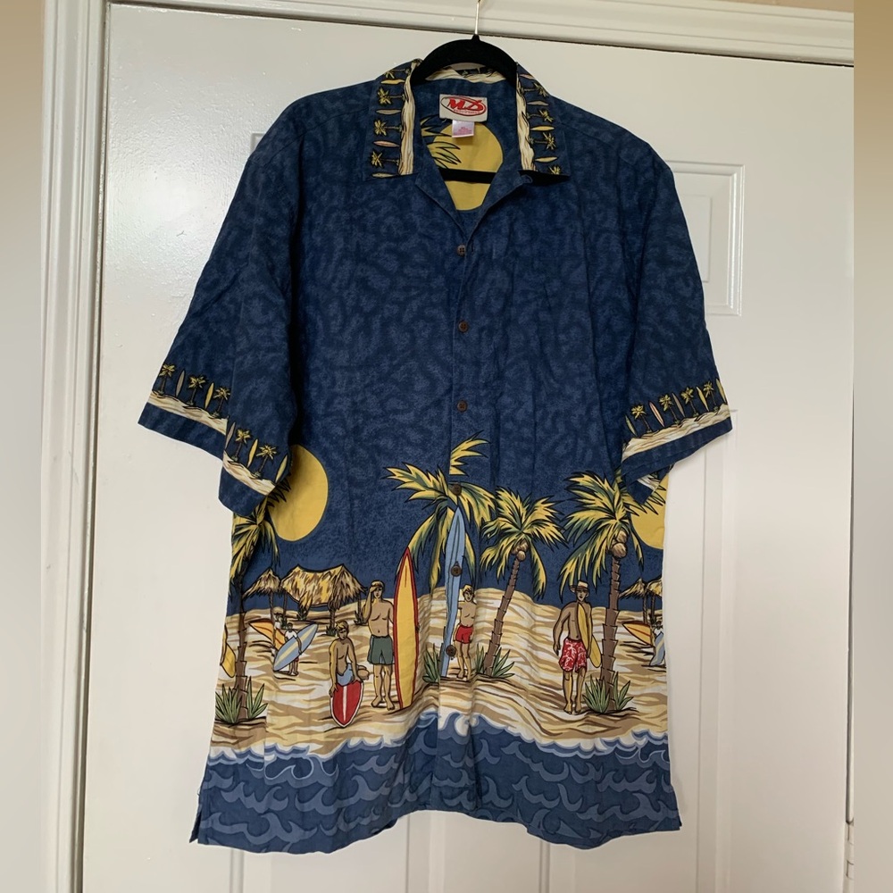 Vintage Hawaiian Print Shirt 🌴